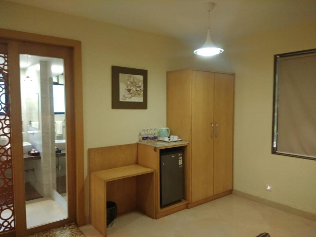 Meritas Seawind Beach Resort, Srīvardhan מראה חיצוני תמונה